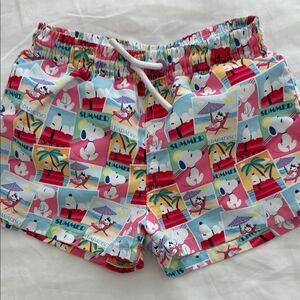 Peanuts x Zara Snoopy swim trunks